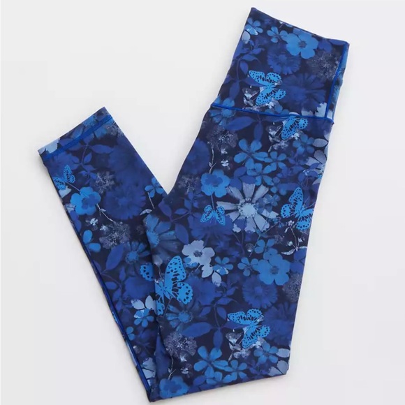 OFFLINE By Aerie Real Me Xtra Twist Legging Floral - Picture 3 of 3